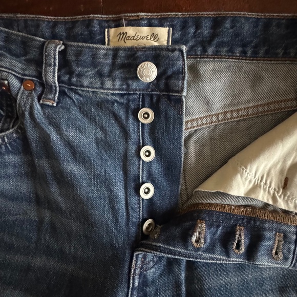 Madewell The Darted Barrel Leg Jean - 28 - Irmo Wash - XLNT - Picture 4 of 5